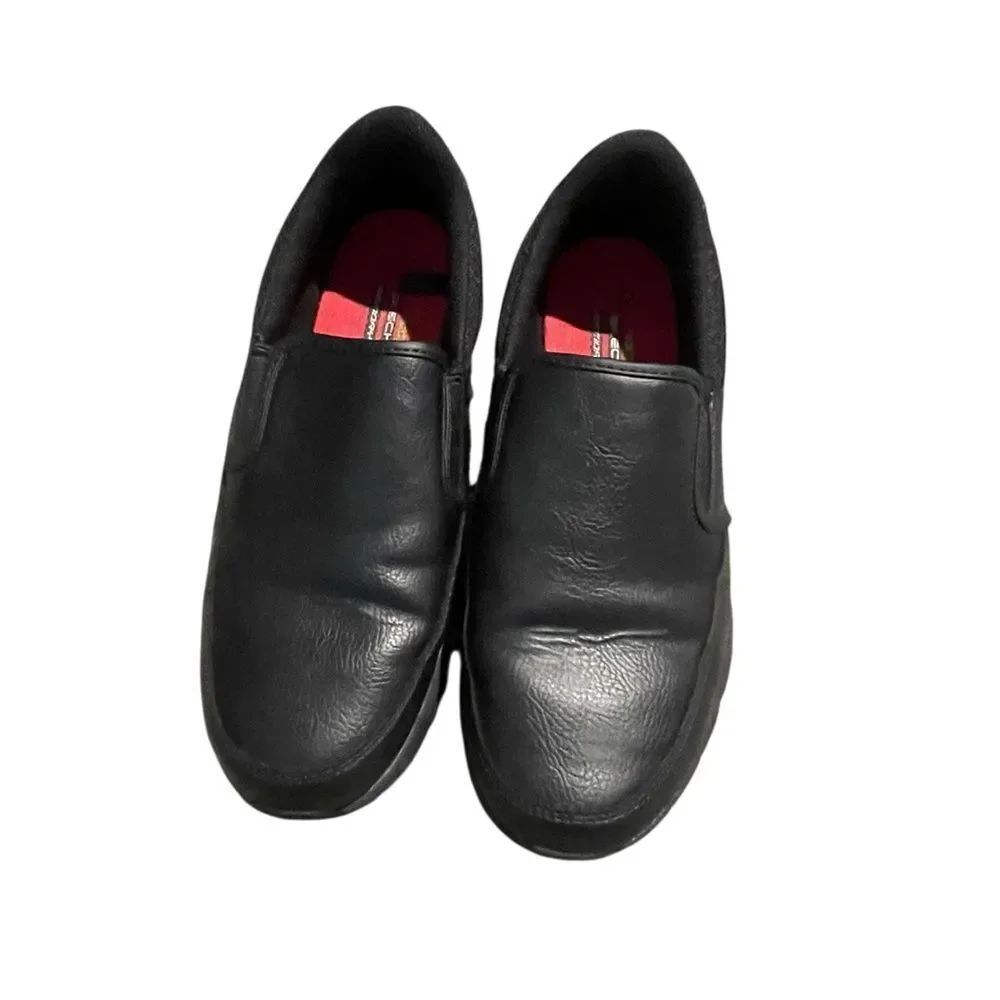 Skechers size Black Leather Slip-On Shoes size 9 excellent condition